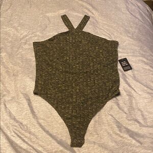 Express Heathered Green Ribbed Bodysuit Sleeveless Halter Neckline Sz M NWT